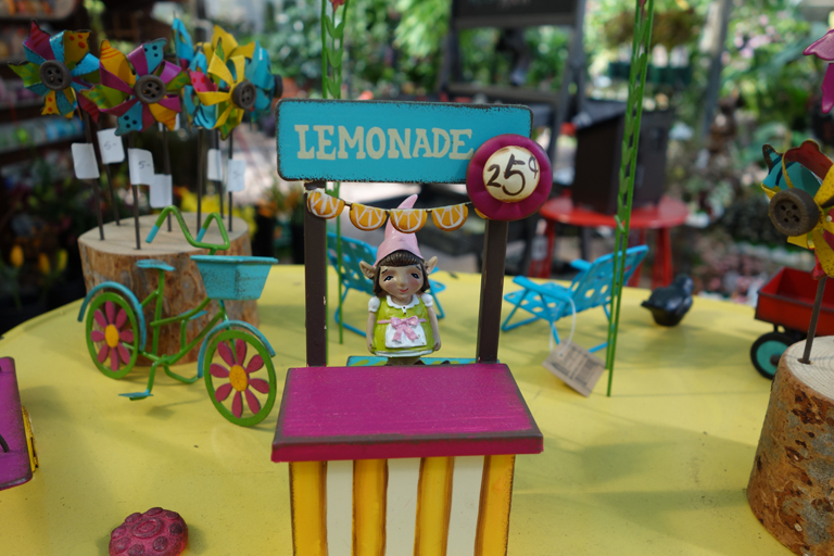 Fairy Garden Lemonade Stand