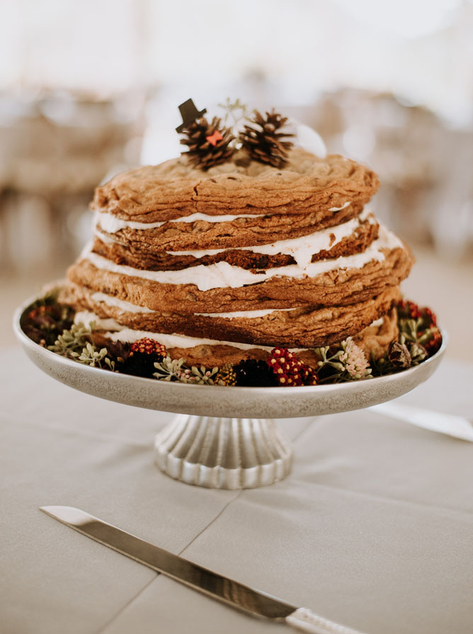 Wedding Cake Flowers Sturtz and Copeland Boulder CO